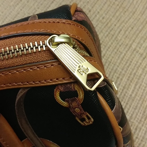 Ralph Lauren. Satchel purse - Picture 4 of 6